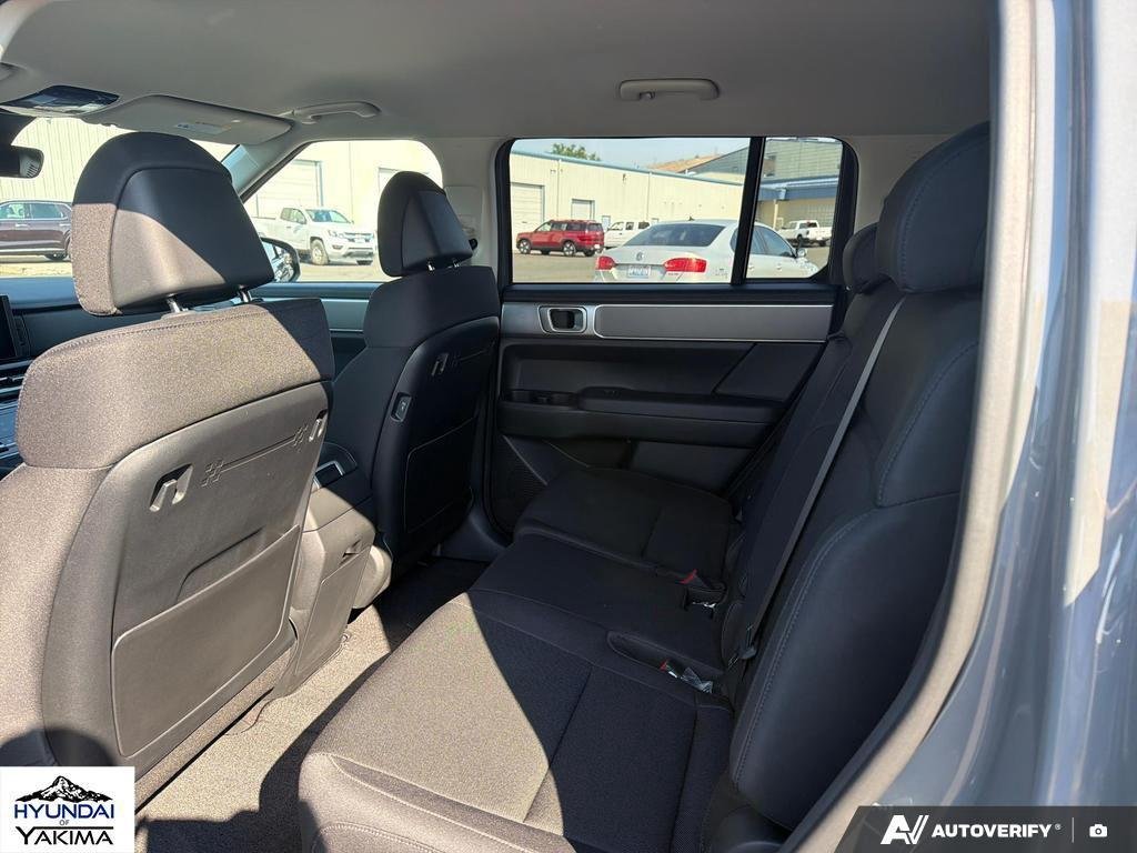 New 2026 Hampton Gray Hyundai SE image 23