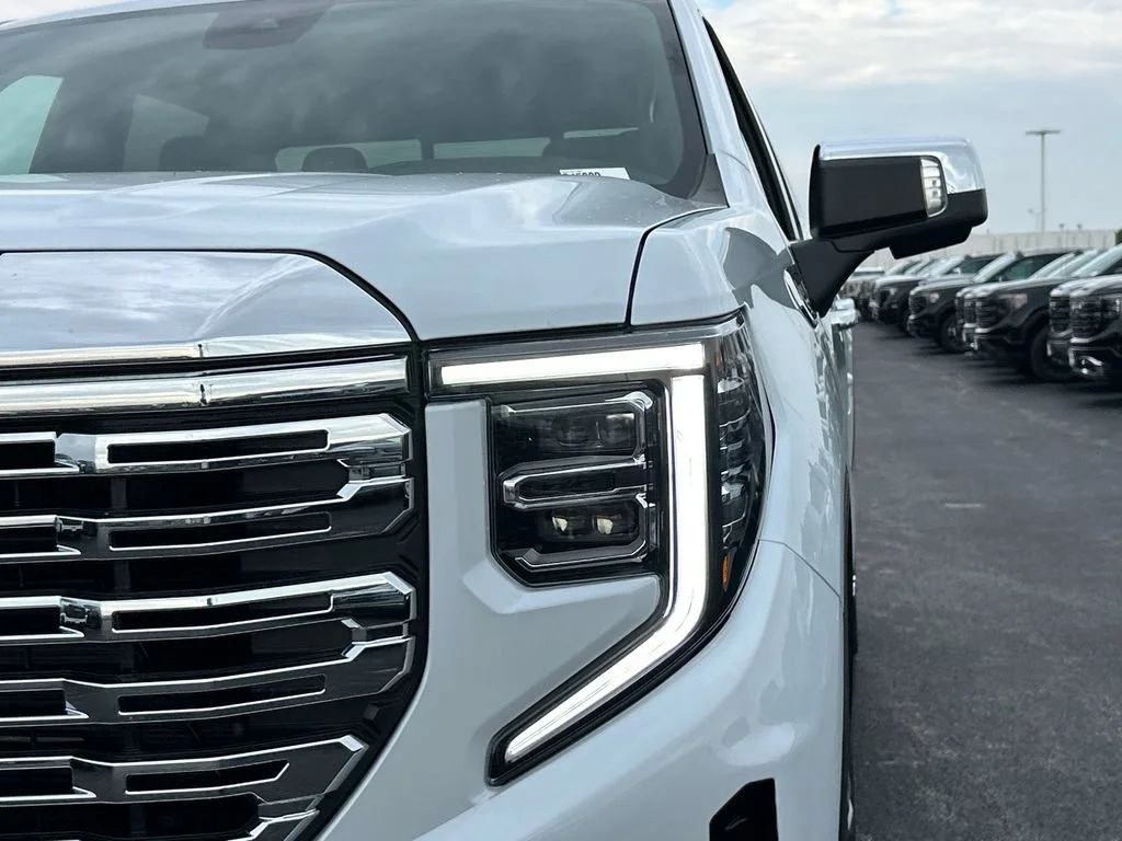 2026 GMC Sierra 1500 Denali - Photo 12