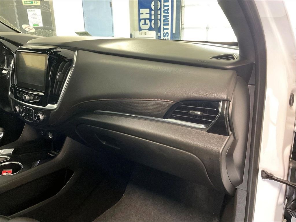 Used 2023 White Chevrolet RS image 13