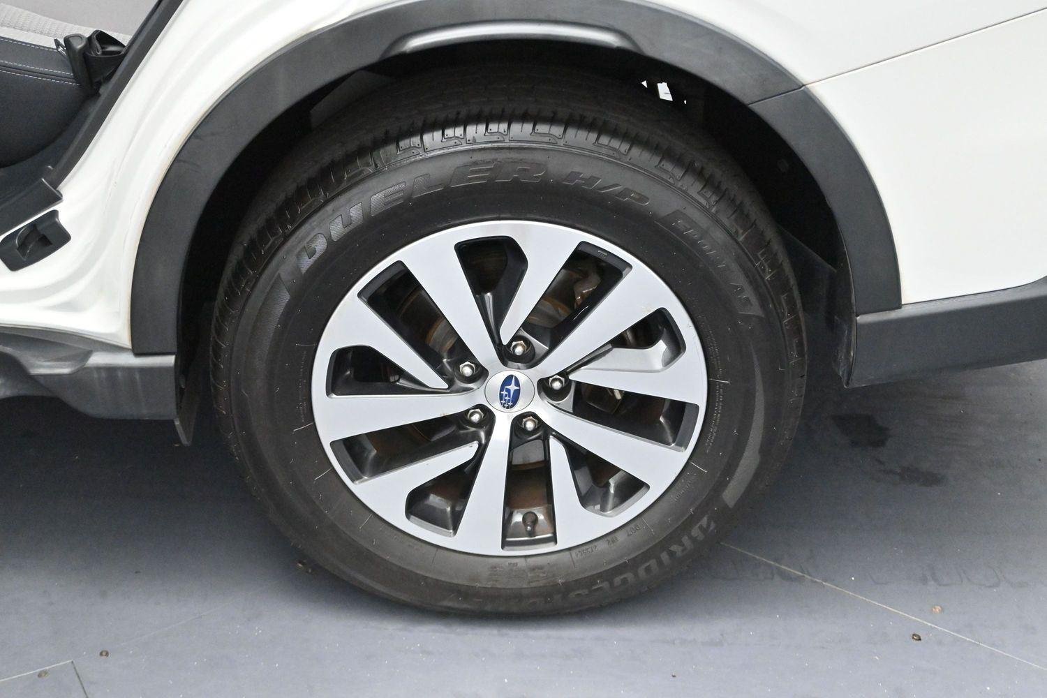 Used 2020 Crystal White Pearl Subaru Premium image 27