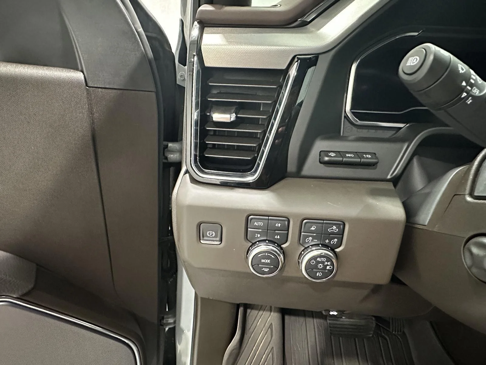 Used 2025 Thunderstorm Gray GMC Denali image 15
