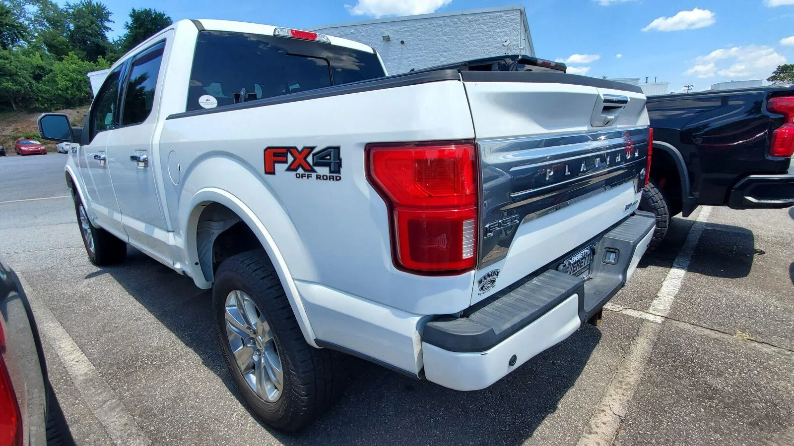 Used 2020 Star White Metallic Tri-Coat Ford Platinum image 8