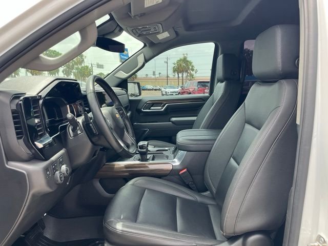 Used 2024 White Chevrolet LT image 20