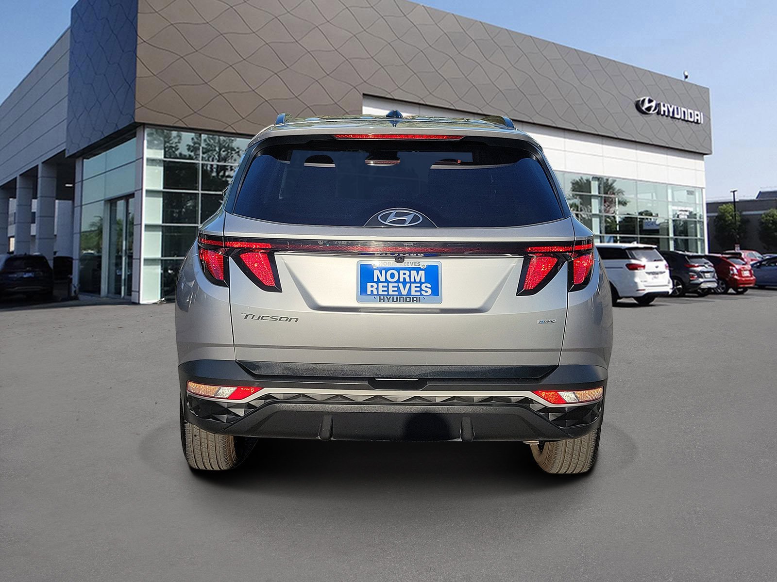 Certified Used 2024 Shimmering Silver Hyundai SEL image 4