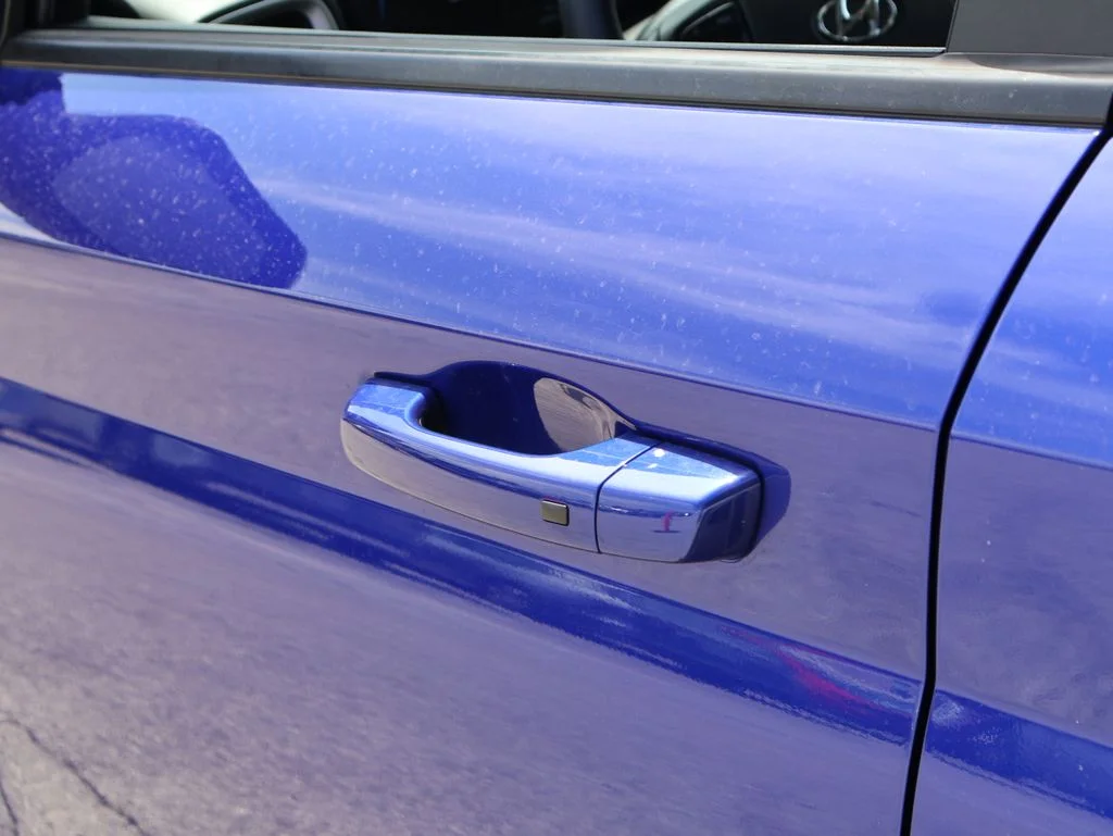 Used 2025 Blue Hyundai SEL image 18