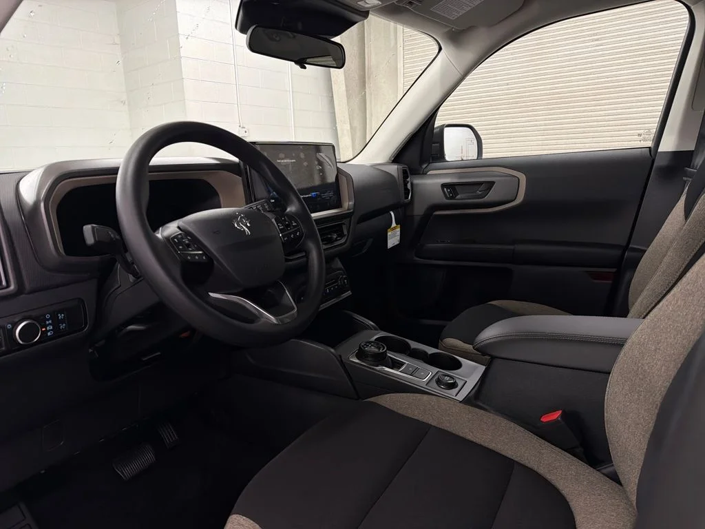 New 2025 White Ford Big Bend image 6