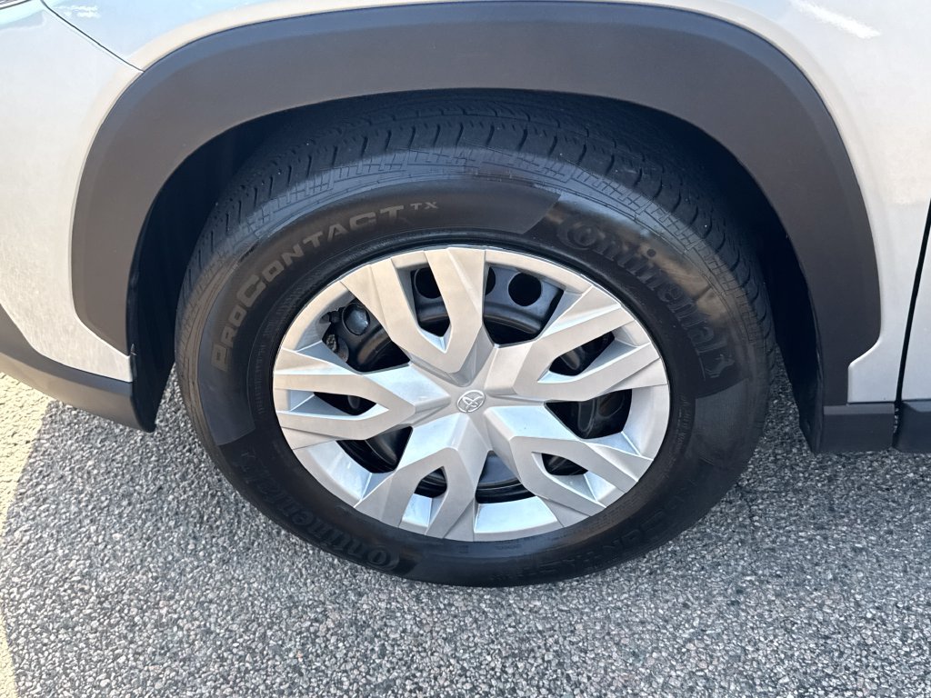 Certified Used 2025 Silver Toyota L image 40