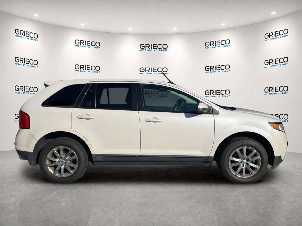 Used 2013 White Platinum Tri-Coat Metallic Ford SEL image 8