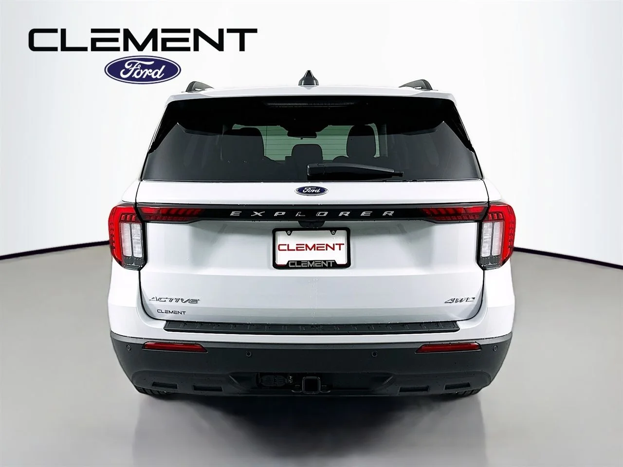 New 2026 Space White Metallic Ford Active image 7