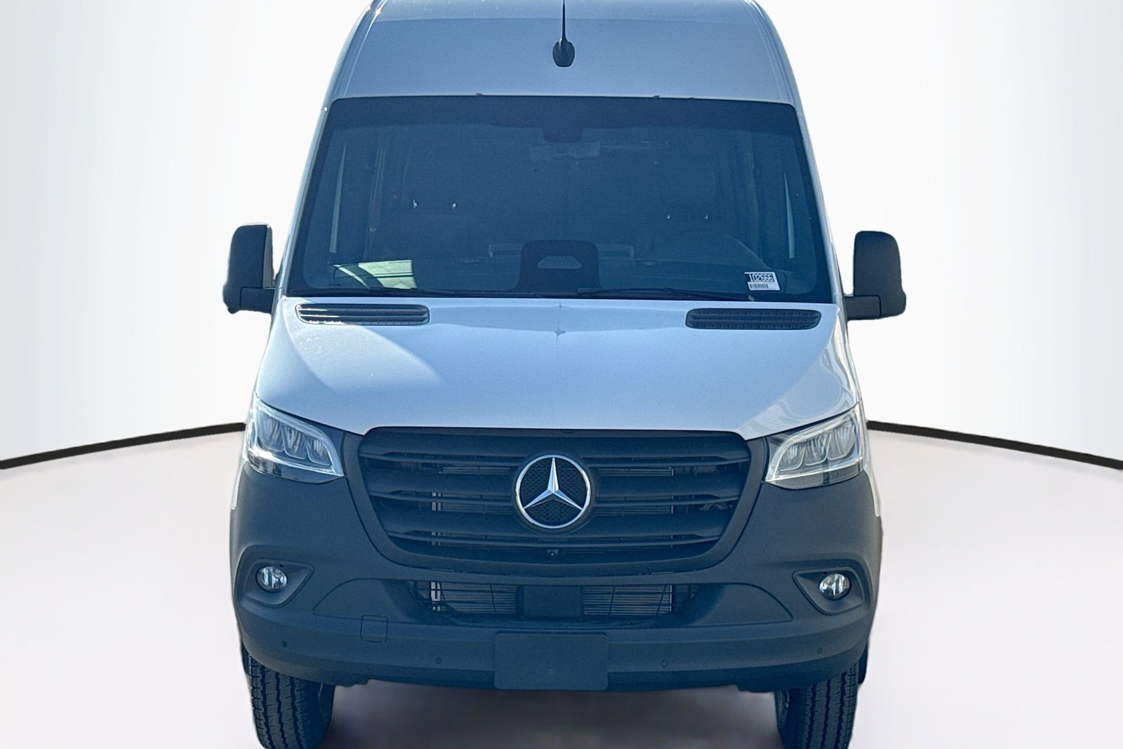 New 2026 Arctic White Mercedes-Benz  image 2