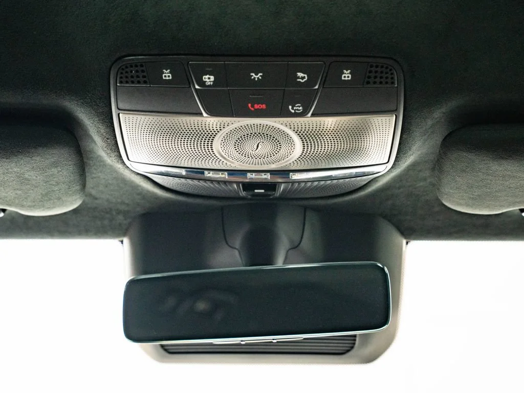 Certified Used 2025 Manufaktur Platinum Magno Mercedes-Benz G 550 image 40