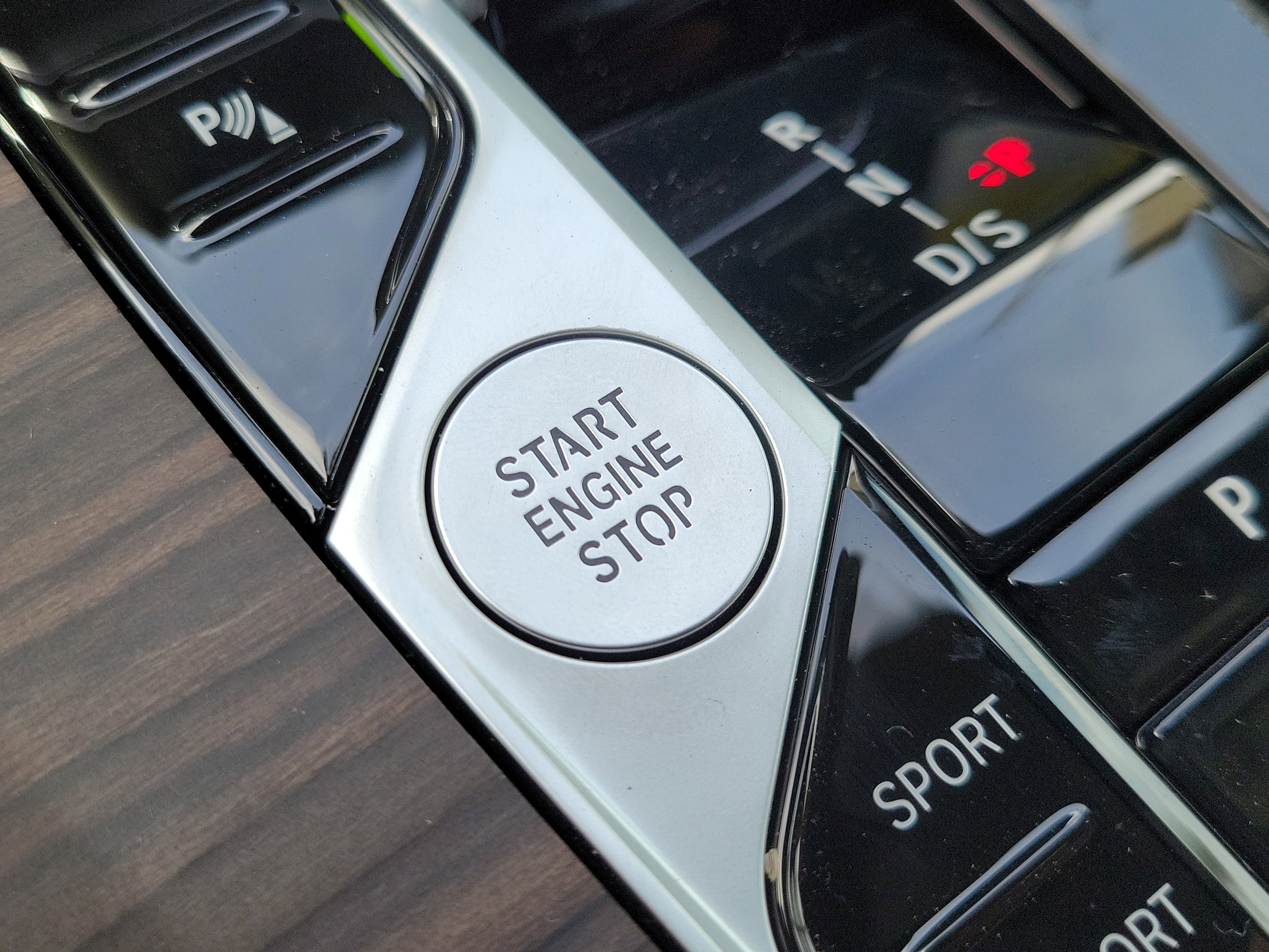 New 2026 Carbon Black Metallic BMW sDrive40i image 32
