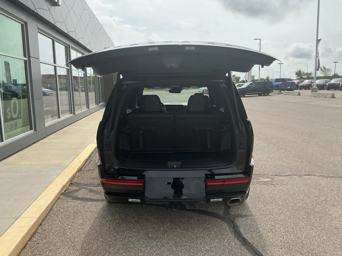 Used 2024 Black Hyundai Ultimate Calligraphy image 36
