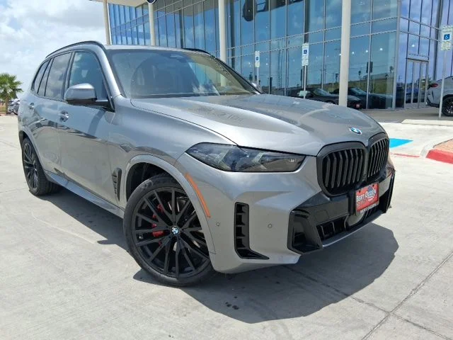 New 2026 Skyscraper Grey Metallic BMW sDrive40i image 1