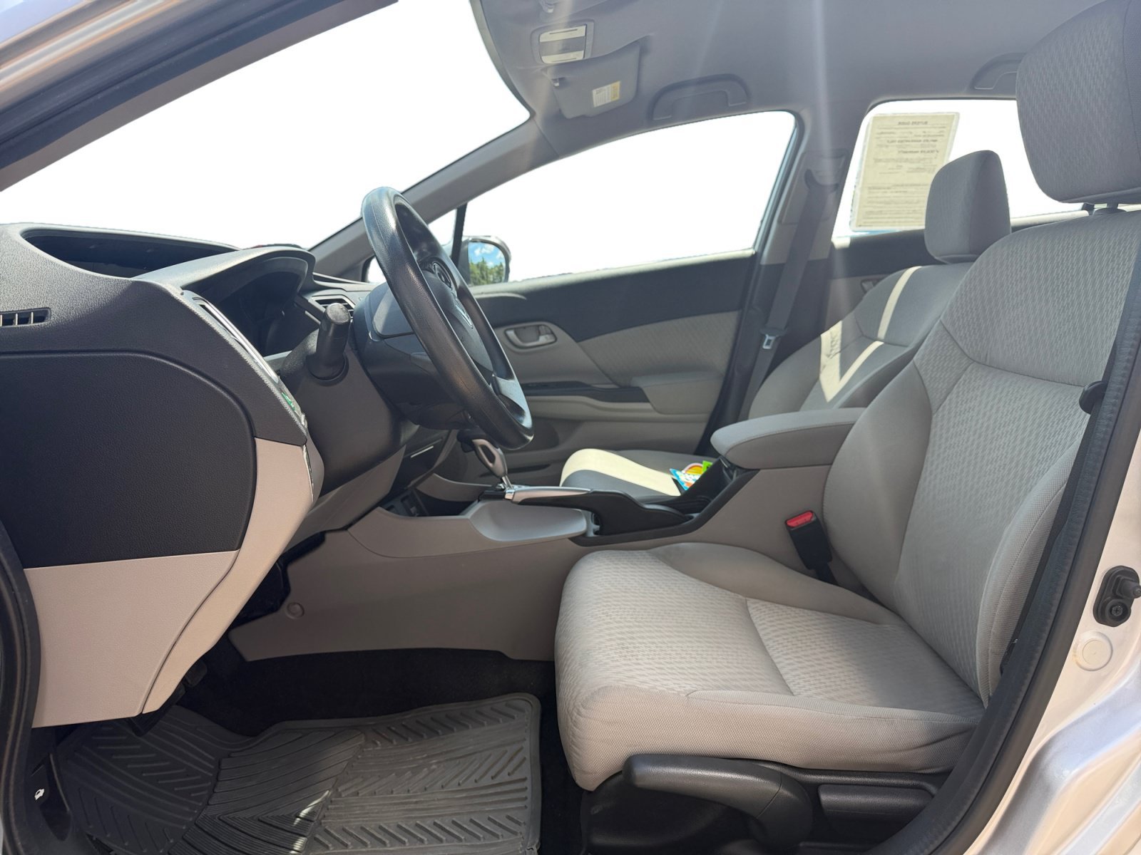 Used 2015 Silver Honda LX image 8