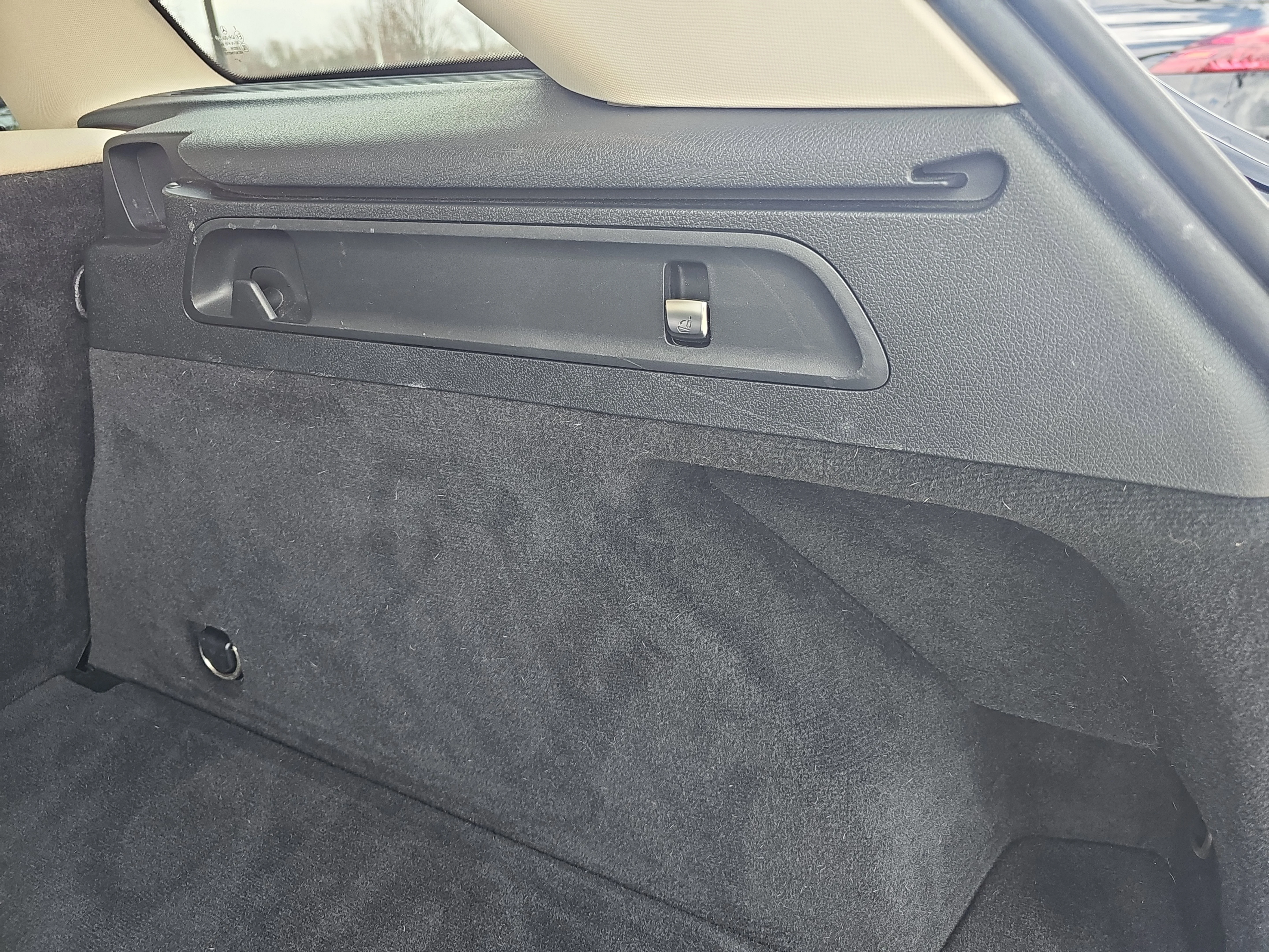 2021 Mercedes-Benz GLC GLC300 - Photo 23