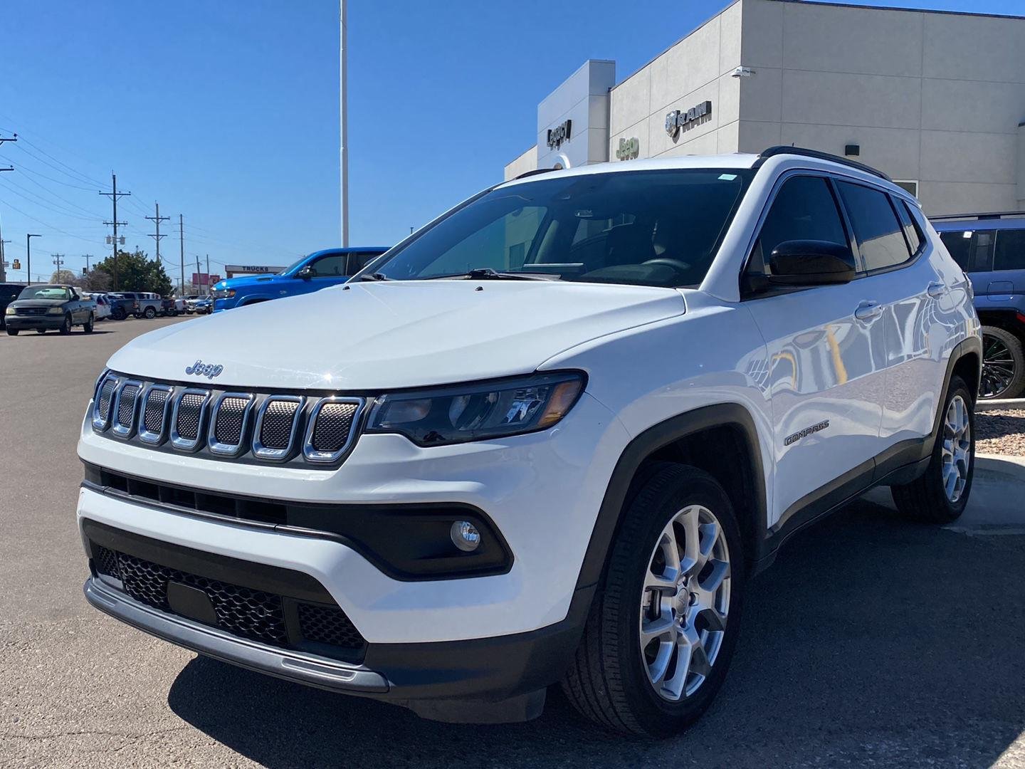 2022 Jeep Compass Latitude Lux