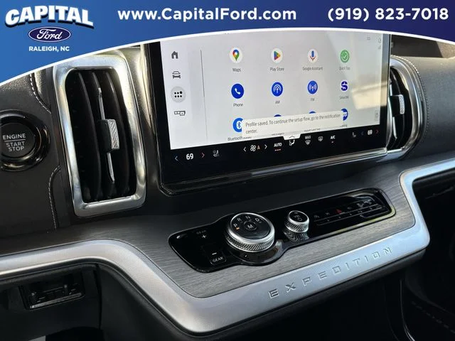Used 2025 White Ford Platinum image 28
