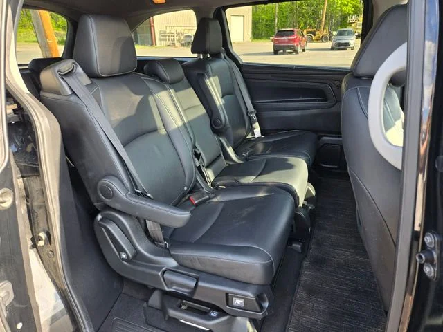 Used 2024 Black Honda EX-L image 19