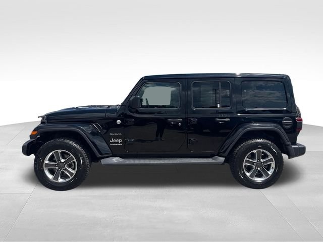 Used 2019 Black Jeep Unlimited Sahara image 2