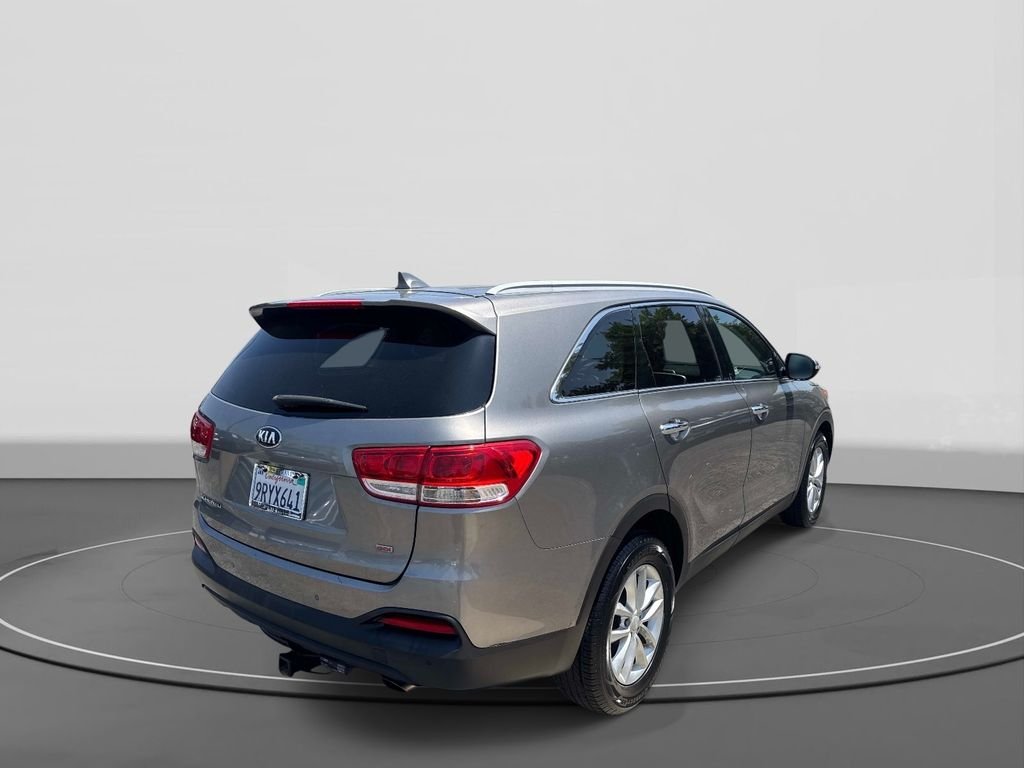 Used 2017 Titanium Silver Kia LX image 4