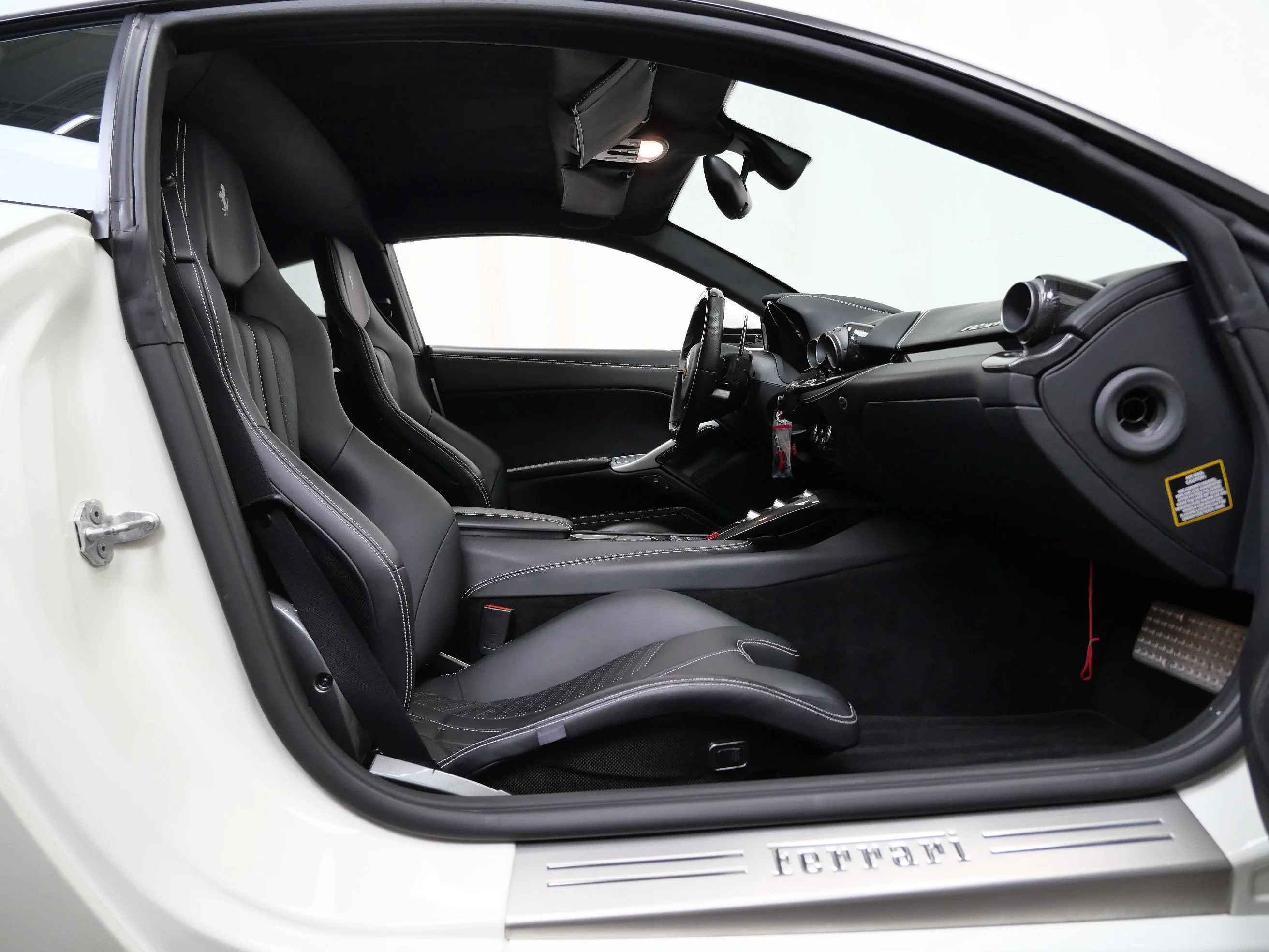 Certified Used 2014 Bianco Avus Ferrari Berlinetta image 13