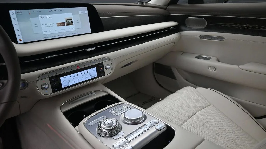 Certified Used 2023 Blue Genesis 3.5T e-SC image 8
