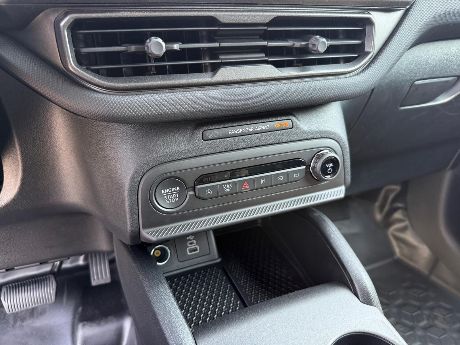 New 2026 Carbonized Gray Metallic Ford Outer Banks® image 21