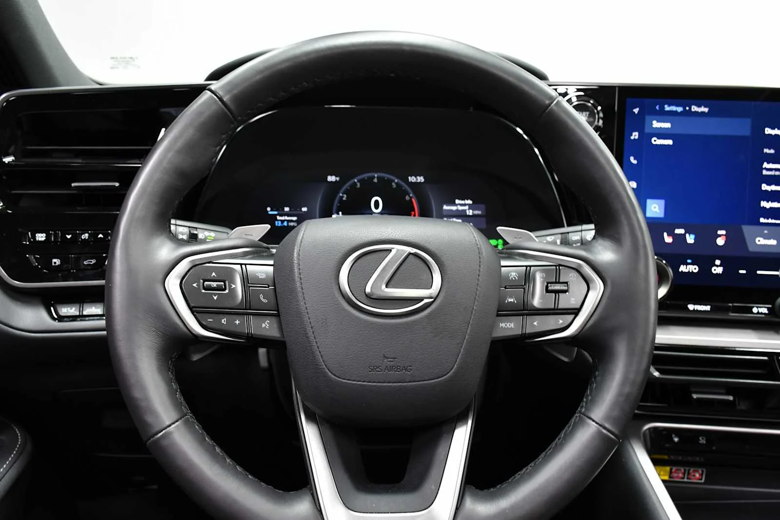 Certified Used 2025 Wind Chill Pearl Lexus Premium image 15