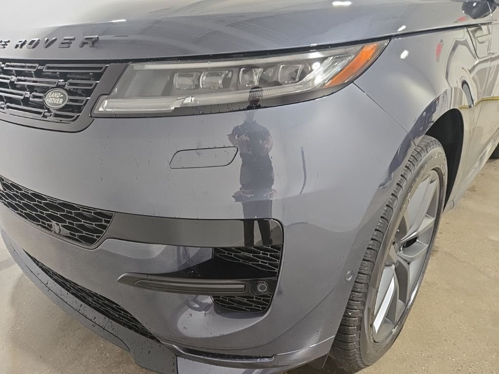 New 2026 Varesine Blue Land Rover Dynamic SE image 11