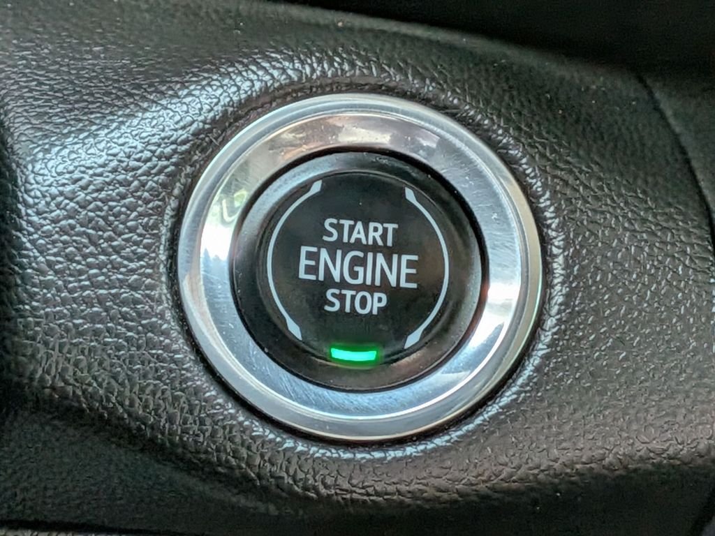 Used 2023 Gray Buick Preferred image 20