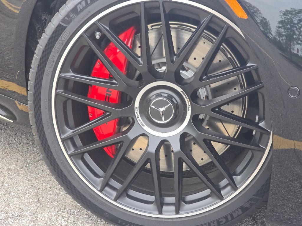 New 2026 Obsidian Black Metallic Mercedes-Benz S 63 E AMG® image 49