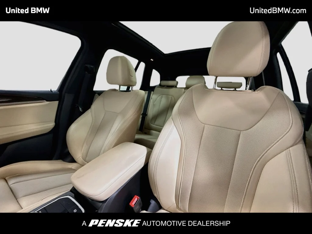 Used 2023 Mineral White Metallic BMW sDrive30i image 12
