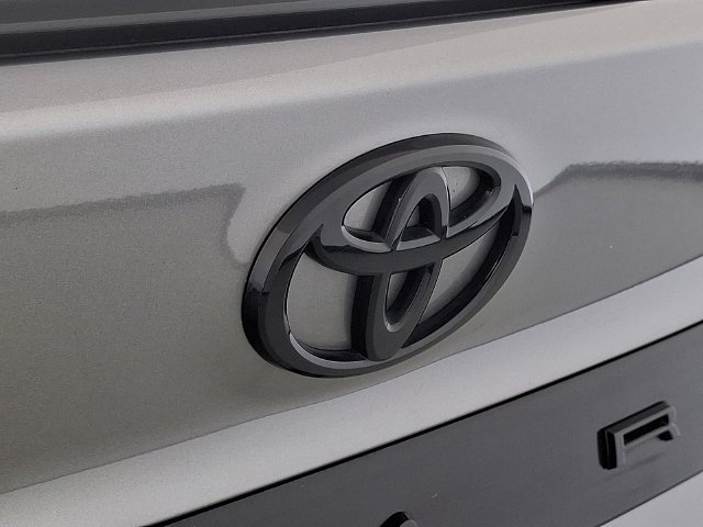 Used 2025  Toyota XSE image 37