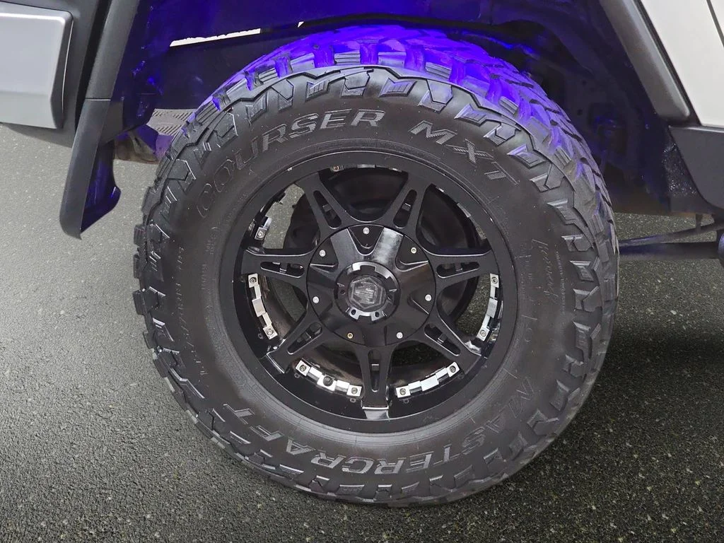 Used 2012 Iceberg Toyota Base image 33