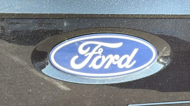 2025 Ford F-150 XLT - Photo 28