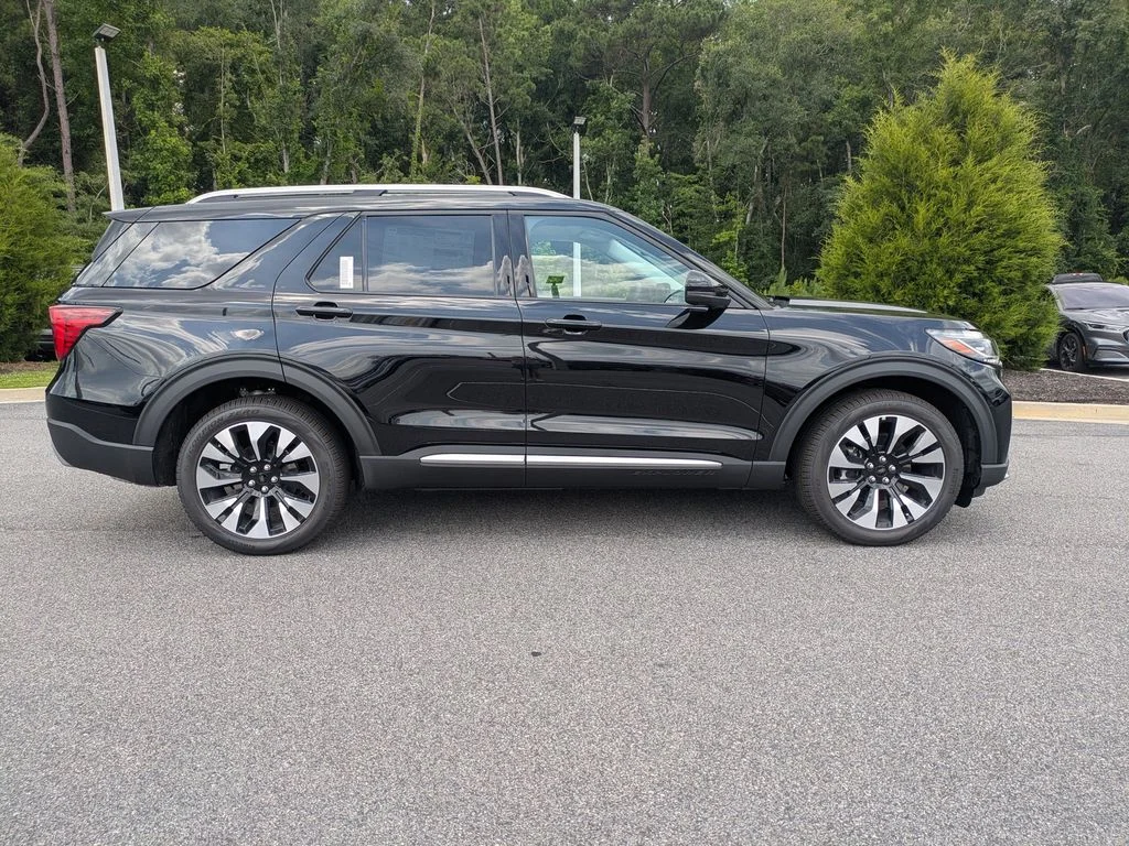 New 2026 Agate Black Metallic Ford Platinum image 3
