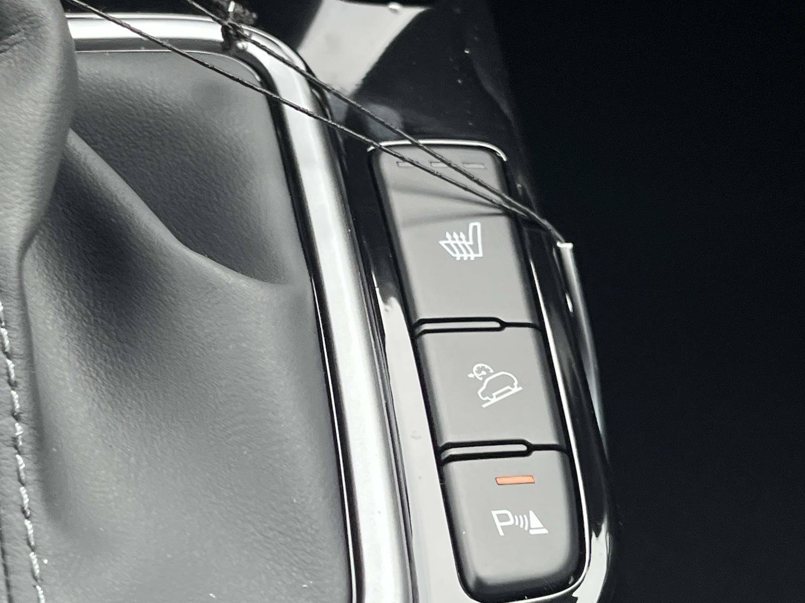 New 2026 Snow White Pearl Kia EX image 29