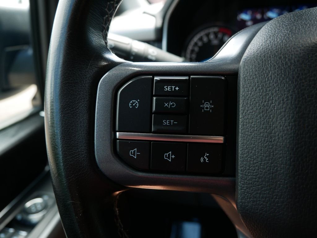 Used 2023 White Ford XLT image 18