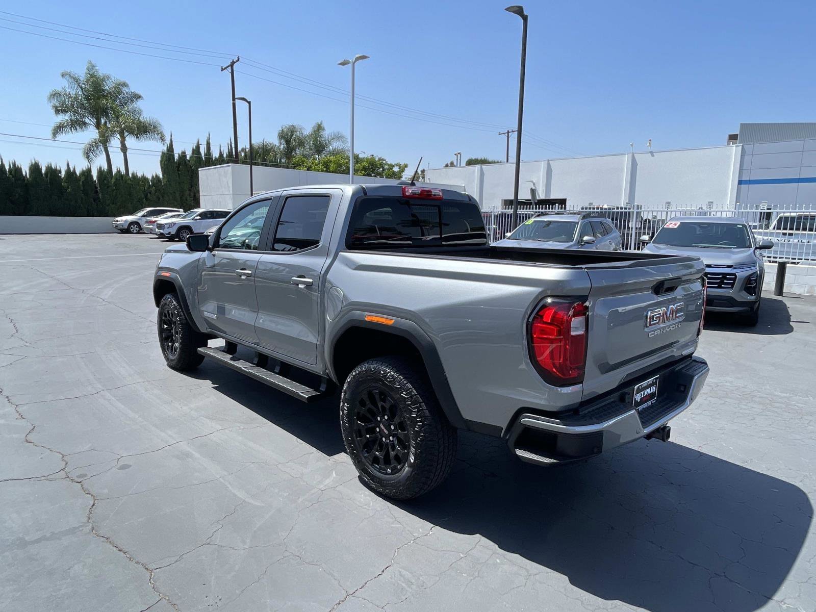2026 GMC Canyon Elevation - Photo 7
