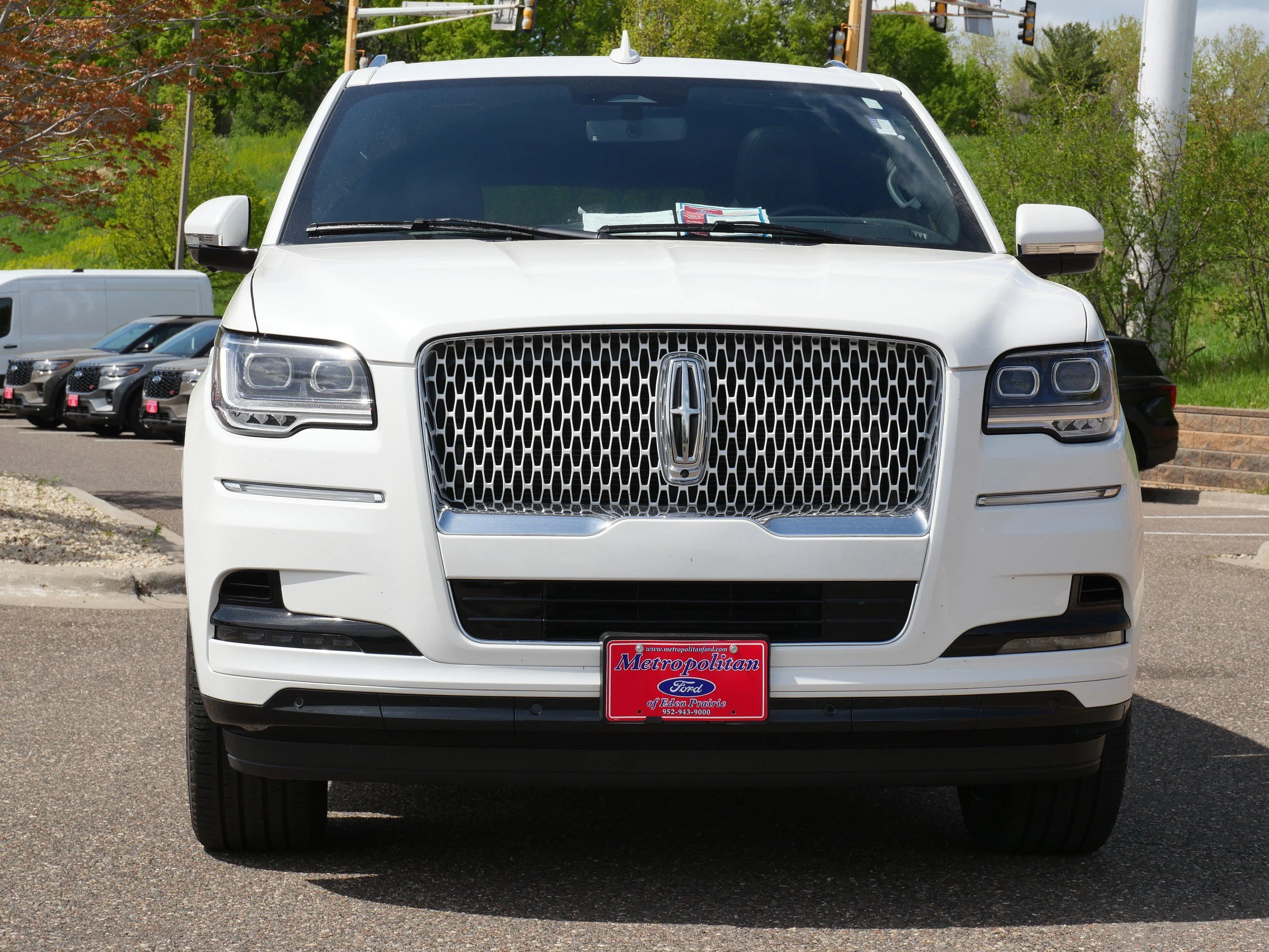 Used 2024 Lincoln Navigator Reserve with VIN 5LMJJ3LG4REL05540 for sale in Eden Prairie, Minnesota