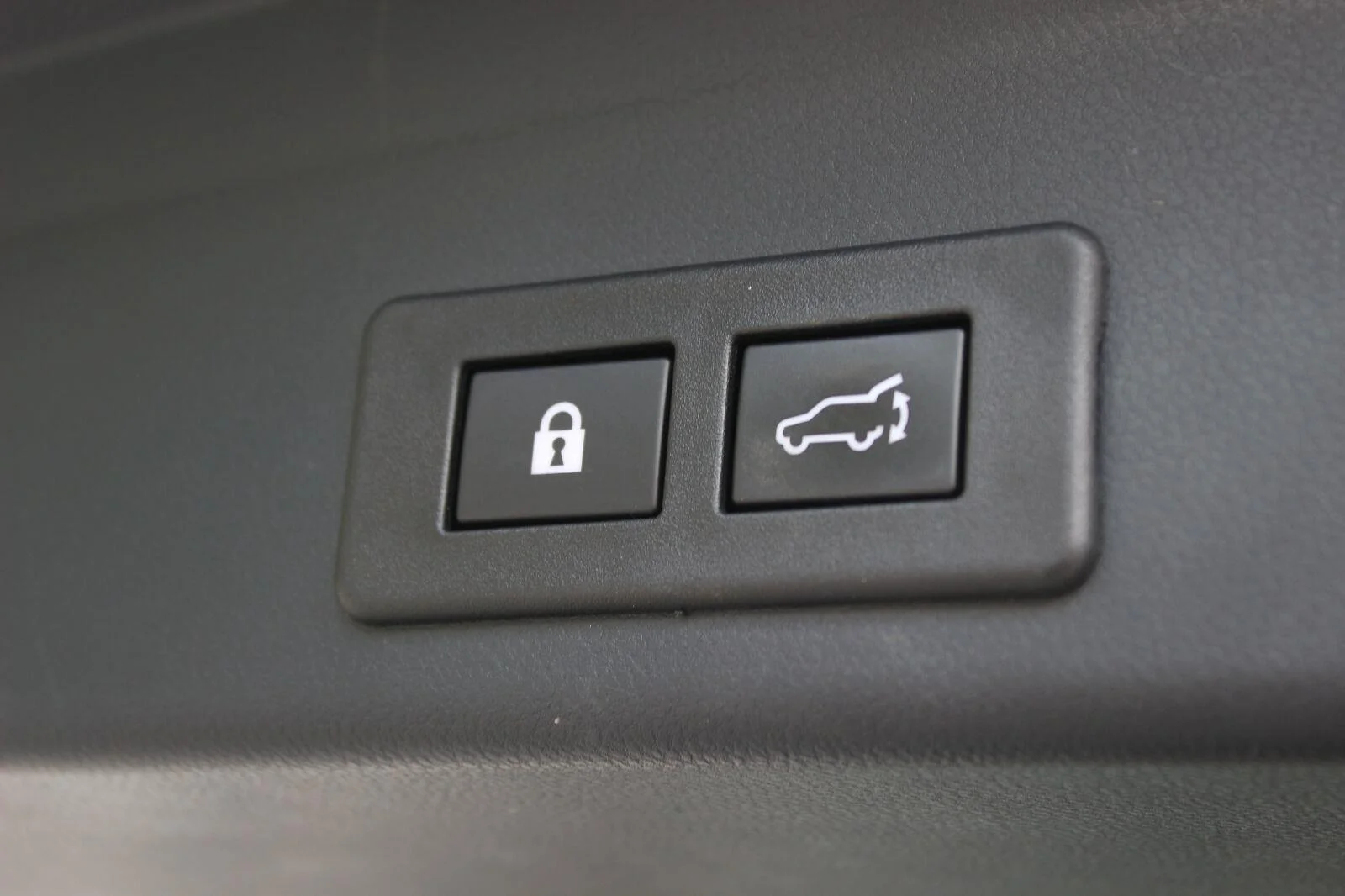 Used 2021 White Subaru Limited image 14