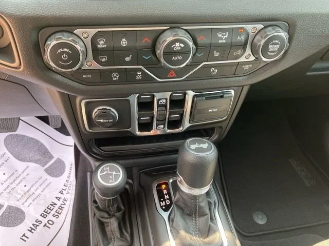 2025 Jeep Wrangler 4-Door Sport S - Photo 20