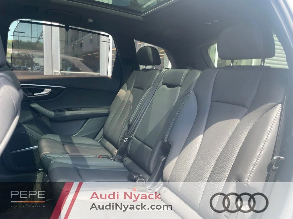 Used 2025 White Audi 55 Premium Plus image 17
