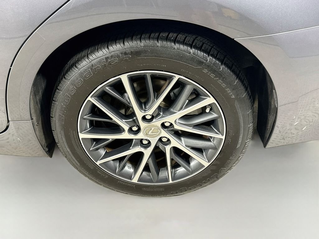 Used 2016 Nebula Gray Pearl Lexus Base image 32
