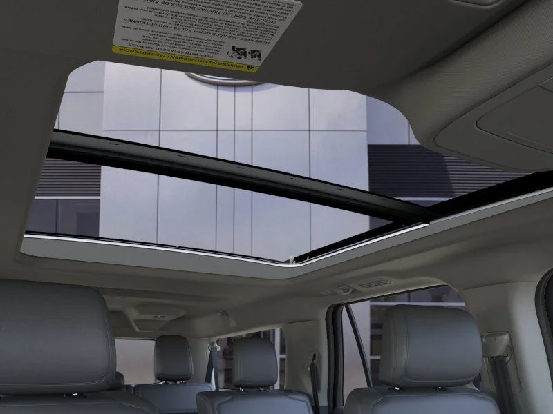 New 2026 Star White Metallic Tri-Coat Ford Active image 22