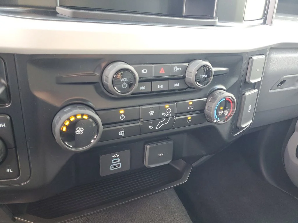 2025 Ford F-250 Super Duty XL - Photo 18