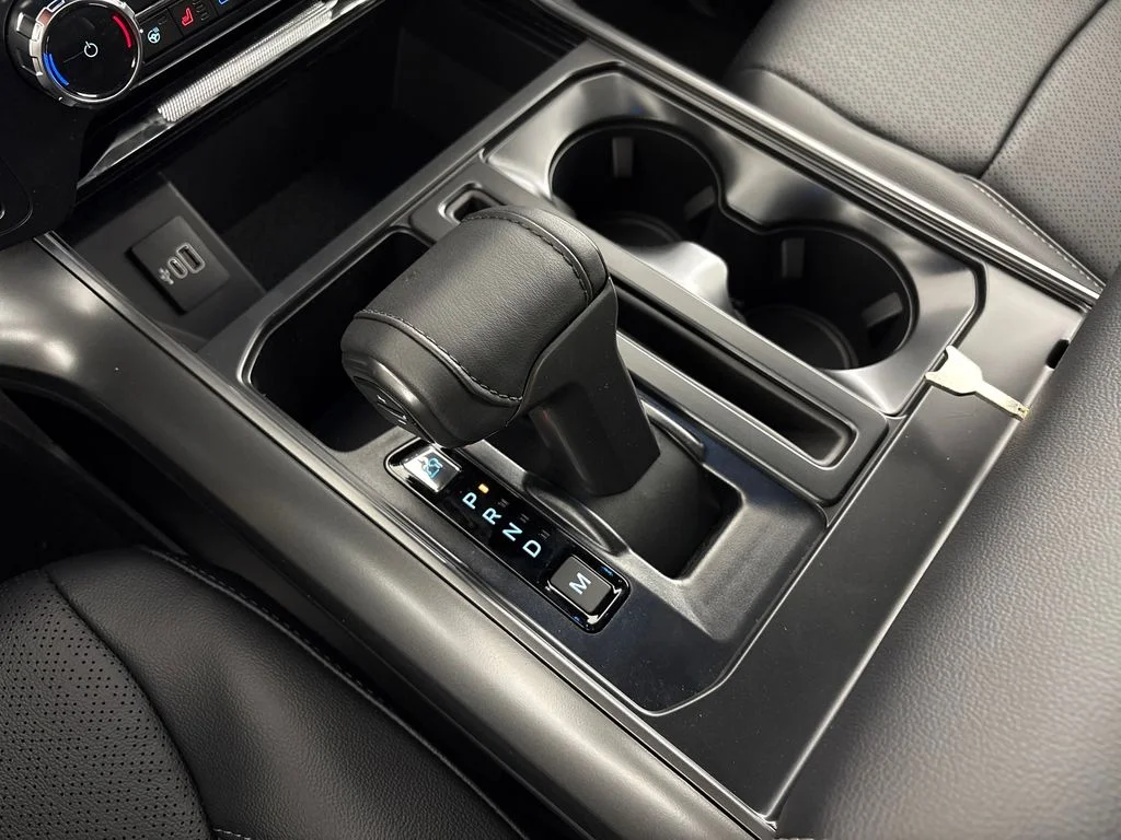 New 2026 White Ford Lariat image 27