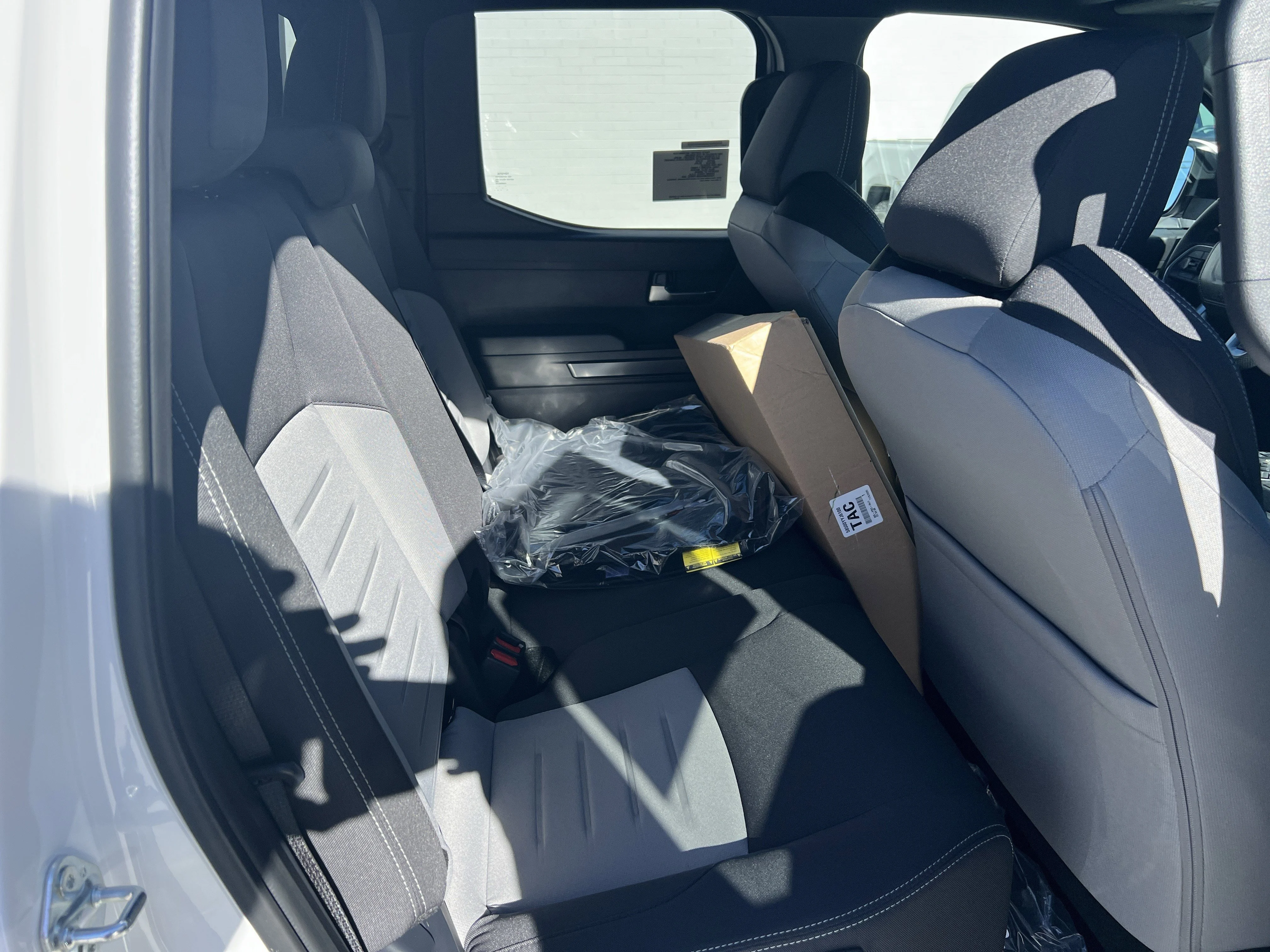 2026 Toyota Tacoma TRD Off Road - Photo 9