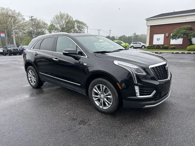 Used 2022 Stellar Black Metallic Cadillac Premium Luxury image 11